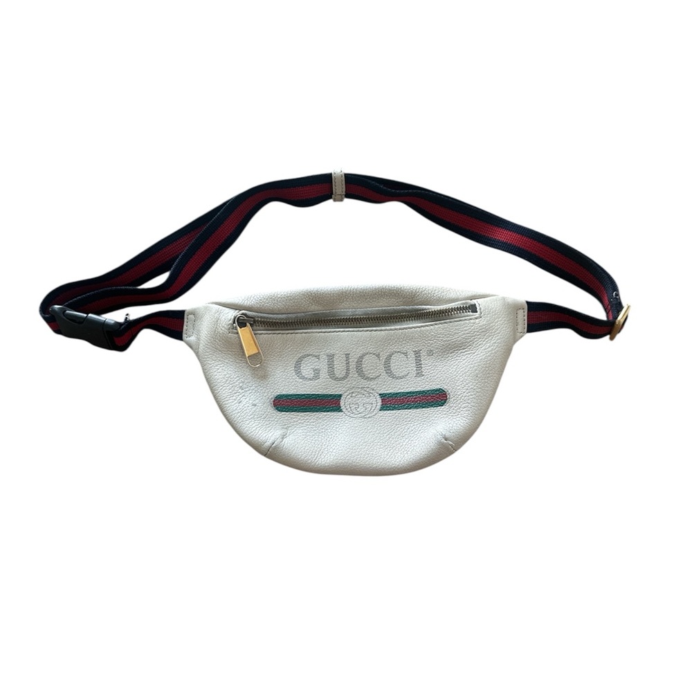 Gucci Ivory Leather Belt Bag with Gold Accents - Picture 2 of 6